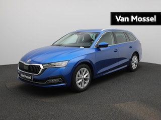 Skoda Octavia Combi 1.0 TSI Business Edition Plus 110 PK | LED Koplampen | Navigatie | Climate Control | Adaptive Cruise Control | Travel pakket | Apple Carplay/Android Auto | Elektrische achterklep | Privacy Glass | Parkeersensoren | Lichtmetalen velgen | €8.956,- Actiekorting | PRIJS = NETTO RIJKLAAR! | Direct leverbaar! |