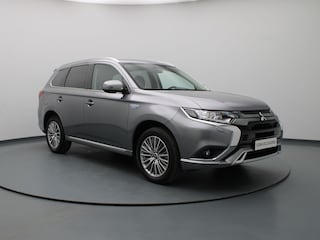 Mitsubishi Outlander 2.4 PHEV Intense 225pk Camera | Cruise | Navi | Stoelverw.