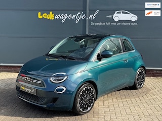 Fiat 500 La Prima 42 kWh *pano *carplay *keyless *camera