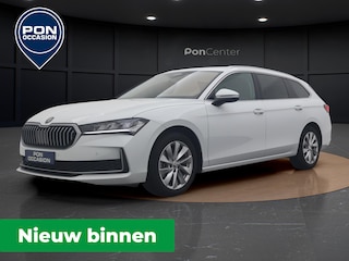 Skoda Superb Combi 1.5 TSI First Edition | Pano dak | Trekhaak | ACC | Elek Achterklep | Camera | Stoelverwarming |