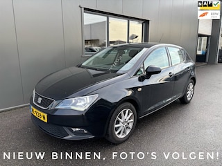 Seat Ibiza 1.0 EcoTSI Style Connect / Navigatie / Parkeersensoren achter!