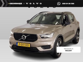 Volvo XC40 1.5 T4 Recharge R-Design | Trekhaak | 360º Camera | Adaptieve cruise | Stoel/stuurverwarming | Parkeersensoren V+A | Volvo on Call | Standkachel | Keyless entry/start | Apple carplay/android auto |