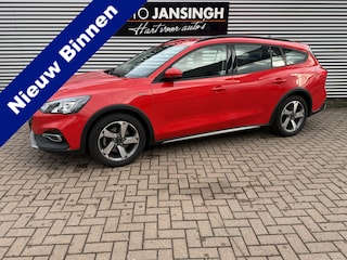 Ford Focus Wagon 1.0 EcoBoost Hybrid ST Line X Business | Stoel/Stuurverwarming | Camera | Trekhaak | PDC V+A | Navi | Verwarmde Voorruit | RIJKLAARPRIJS INCL 12 MAANDEN GARANTIE EN BEURT