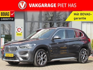 BMW X1 sDrive18i High Executive | Clima-Airco | Navigatie | Parkeercamera | Incl. BOVAG Garantie | Trekhaak | Stoelverwarming |