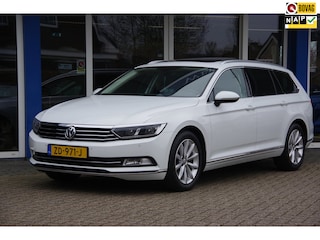 Volkswagen Passat Variant 1.5 TSI Highline DSG Carplay Trekhaak Panoramadak