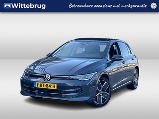 Volkswagen Golf 1.5 eHybrid 204PK DSG Style Edition / Panoramadak / Digital Cockpit Pro / Matrix Led Koplampen / 18'' LMV / VW
