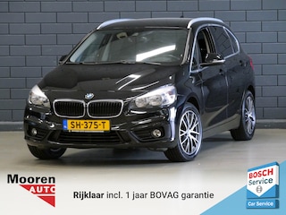 BMW 2-serie Tourer 218i High Executive | TREKHAAK | NAVIGATIE |