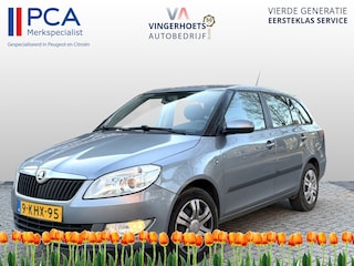 Skoda Fabia Combi 1.2 TSI Benzine Ambition 86 Pk 4 Cilinder. * Airco * Trekhaak * Cruise Control * Vingerhoets; Vierde Generatie Eersteklas Service. Al meer dan 100 jaar een begrip in de Brabantse Kempen,