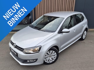 Volkswagen Polo 1.4-16V Highline Automaat | Airco | Cruise | Stoelverw. | Nette auto!