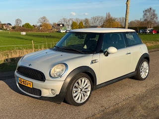 Mini Cooper 1.6 Camden APK 11-2026 Airco NAP Nette staat!