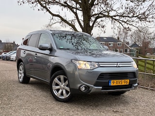 Mitsubishi Outlander 2.0 PHEV Instyle X-Line | Soh 89% + Schuif/kanteldak + Leder + Navi + Cruise Nu € 9.975,-!!!