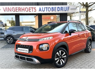 Citroën C3 Aircross Benzine *** Hele Mooie *** * Climate & Cruise Control * Stoelverwarming * Parkeersensoren * L.M. Velgen * Navigatie & Spotify  up to date via Apple Carplay / Android AUto Vingerhoets; Vierde Generatie Eersteklas Service. Al meer dan 100 jaar een begrip in de Brabantse Kempen.