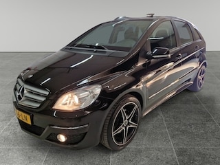 Mercedes-Benz B-klasse 200 AUTOMAAT Zeer Netjes.