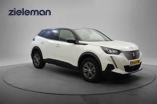 Peugeot 2008 Active Pack 50 kWh - Carplay, Stoelverwarming, SOH 92%