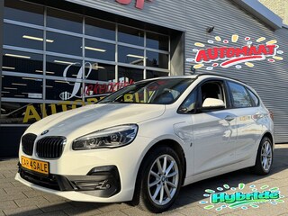 BMW 2-serie Tourer 225xe iPerformance eDrive Edition - AUTOMAAT I Navigatie I Airco I PDC I Sport velgen I Dealer onderh.