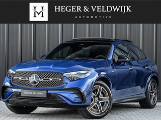 Mercedes-Benz GLC 300e 4MATIC AMG Line Panoramadak | Luchtvering | Distronic | Ambient verlichting plus | Achterasbesturing | Multicontourstoelen | 360 Camera | Digital Light |