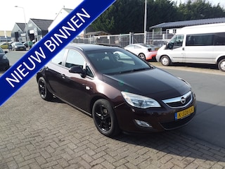 Opel Astra Sports Tourer 1.4 Turbo Edition