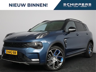 Lynk & Co 01 1.5 | Zwarte hemel 360° camera |261 PK Plug-in Hybrid | Panoramadak | 20'' velgen