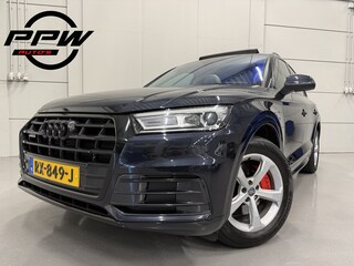 Audi Q5 2.0 TFSI quattro Sport PANO/TREKHAAK/LUCHTVERING/HEAD-UP/VOL-LEER/KEYLESS/CAMERA/STOEL+STUURVERW/BLACK-OPTIC/ELECTR.A.KLEP/VOLLEDIGE ONDERHOUDS HISTORIE