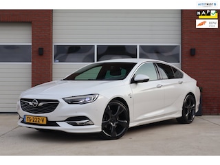 Opel Insignia Grand Sport 1.6 Turbo 200pk Innovation OPC Sport - 20 inch Irmscher - Head up - Stoelventilatie - AGR - NL Auto