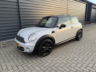 Mini Cooper 1.6 Pepper Panorama NL Auto eerste eigenaar