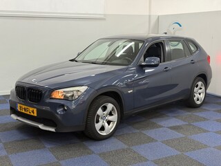 BMW X1 SDrive18i Executive / KETTING VERVANGEN / RIJDT SCHAKELT GOED / NAVII