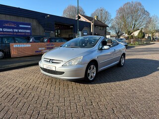 Peugeot 307 CC 2.0-16V Platinum NIEUWE APK!