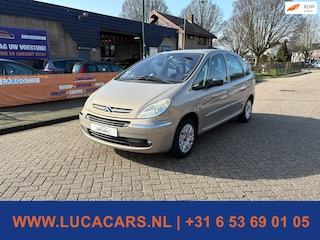 Citroën Xsara Picasso 1.6i Attraction 2X SLEUTEL + BOEKJES!