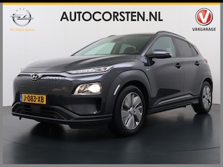 Hyundai Kona EV 64kWh SOH 100% Trekhaak Warmtepomp Navi Camera Ecc Adap.Cruise Head-Up Display Apple Carplay/Android Auto Pdc Fashion Keyless Lane Assist Dodehoek Detector FCA Privacy Glas Regensensor Bluetooth 1e Eigenaar Origineel Nederlandse Auto