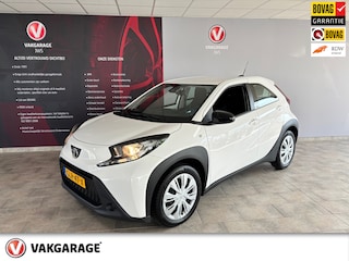 Toyota Aygo 1.0 VVT-i MT incl. Afl. Beurt en garantie.