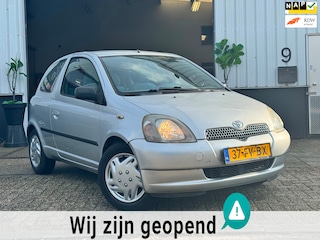 Toyota Yaris 1.3 | AIRCO | ELEKTRISCHE RAMEN | NIEUWE KOPPELING | APK | NAP | VVT-i