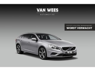 Volvo V60 1.6 T3 R-design | NL auto | 18 inch | Sportstuur | Cruise control | Sportstoelen | Climate control | 150 pk | Trekhaak | PDC | Origineel