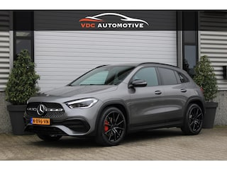 Mercedes-Benz GLA 180 AMG Pano | Keyless | Concaver Velgen | Widescreen | Sfeerverlichting | Memory | Multibeam LED | Stoelverwarming | Origineel NL