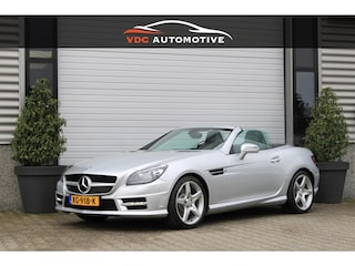 Mercedes-Benz SLK 200 AMG Pano | Airscarf | Stoelverwarming | HarmanKardon | Sfeerverlichting | Dealer Onderhouden