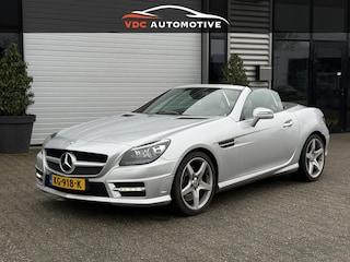 Mercedes-Benz SLK 200 AMG Pano | Airscarf | Stoelverwarming | HarmanKardon | Sfeerverlichting | Dealer Onderhouden