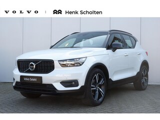 Volvo XC40 T3 AUT8 163PK R-Design, 360° Camera, Schuif-/Kanteldak, Verwarmbare Voorstoelen, Verwarmbare Voorruit, Verwarmbaar Stuurwiel, Adaptieve Cruise Control, Pilot Assist, Elek Verstelbare Bestuurdersstoel Met Geheugen, Harman&Kardon Audio, BLIS
