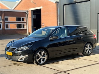 Peugeot 308 SW 1.2 e-THP Première Panoramadak Navi Cruise NAP