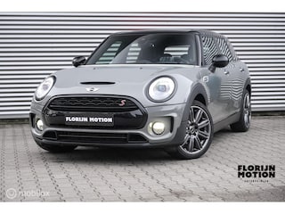 Mini Clubman 2.0 Cooper S Chili Serious Business | CarPlay | Cruise | Sportstoelen | Punch Pure Burgundy | Stoelverw. | Sfeerverlichting | Recent onderhoud | 18 Inch |