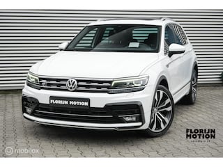Volkswagen Tiguan 2.0 TSI 4Motion Highline Business R | Virtual | ACC | Pano | Trekhaak | AWD | All season | recent onderhoud | R-line | Full options