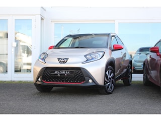 Toyota Aygo 1.0 VVT-i Automaat I Puls Edition I Beige kleur I Carplay I Android Auto