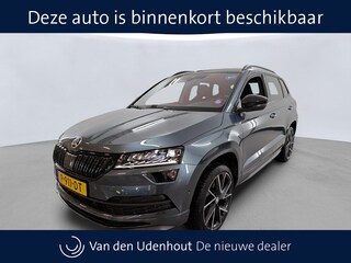 Skoda Karoq 1.5 TSI DSG ACT Sportline Business Panorama Trekhaak Navi. Camera Stoel/Stuurverw LED