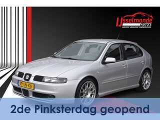 Seat Leon 1.8-20VT Topsport 170.682 km NL AUTO