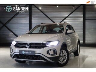 Volkswagen T-Roc 1.0 TSI Life Edition | ADAPT. CRUISE | STOELVERW. | CLIMATE | CARPLAY
