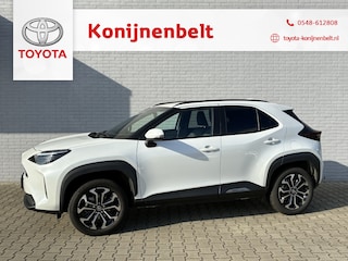 Toyota Yaris Cross 1.5 Hybrid 115 First Edition Comfort Pack | Trekhaak | NL auto |