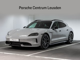 Porsche Taycan Black Edition