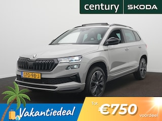 Skoda Karoq 1.5 TSI ACT Sportline Business Panoramadak - Trekhaak - 18 Inch - Stoelverwarming