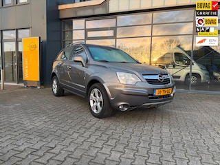 Opel Antara 2.0 CDTi Cosmo Navigatie achteruit rij camera Aantoonbaar 30duizend kilometer minder gelopen