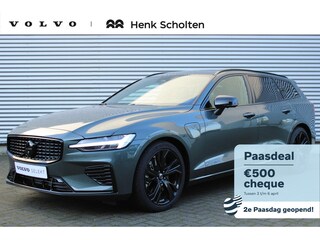 Volvo V60 2.0 T6 Plug-in hybrid AWD Ultra Dark | 19" 5-triplespaaks Glossy Black Diamond Cut | Lederen Bekleding | Google Navigatiesysteem | 360 Graden Camera |Electronic Climate Controle | Voorstoelen Verwarmd En Elektrische Lendesteunen | Verwarmbare Achterbank | Elektrisch Glazen Panorama-Dak |