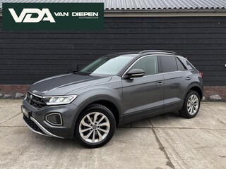 Volkswagen T-Roc 1.5 TSI Life - ACC l Apple Cplay l Camera l Navigatie