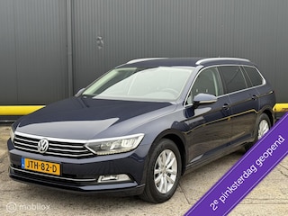 Volkswagen Passat Variant 1.8 TSI Highline AUTOMAAT, TREKHAAK